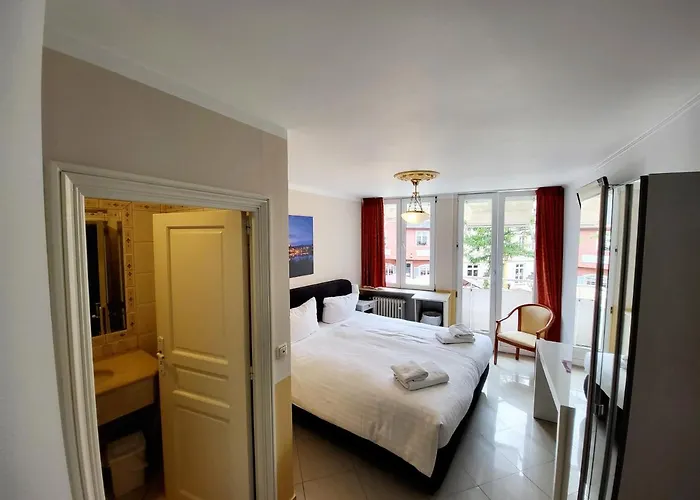 Hotel Am Markt Saarburg